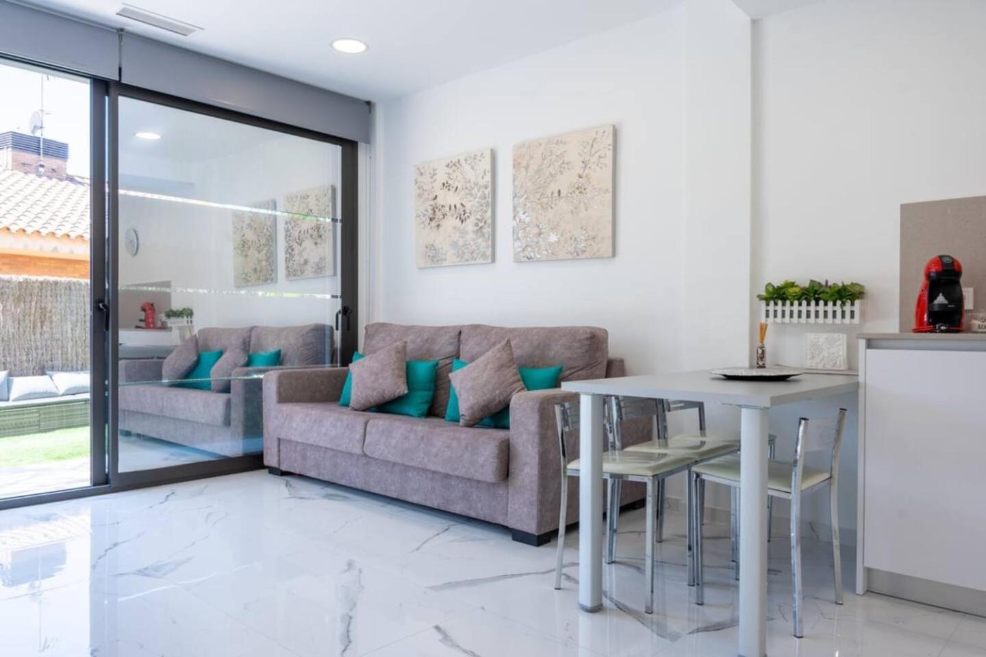 Apartamentos Rosa De Abril Teia Exteriér fotografie