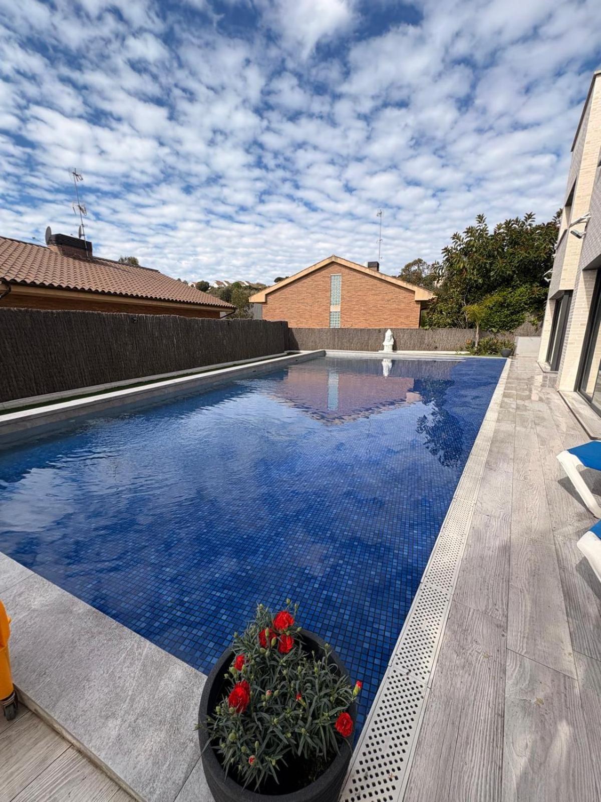 Apartamentos Rosa De Abril Teia Exteriér fotografie